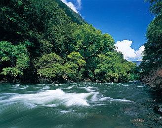 《鬼武者2：复刻版》新视频 土荒锤和冰刃枪强力